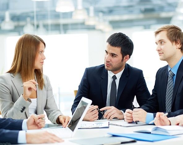 Expectativas salariales: ¿Cómo gestionarlas en el actual contexto económico?, Expectativas salariales, negociación salarial, Carlos Cadillo, Miranda & Amado, trabajo flexible, aumento salarial, bonos salariales, beneficios corporativos, clima laboral,