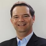Photo of Julián Londoño, director de Ventas de Aruba, una compañía de Hewlett Packard Enterprise para Latinoamérica