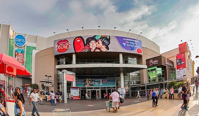 Cassinelli aterriza por primera vez en centros comerciales a través de Mallplaza ,