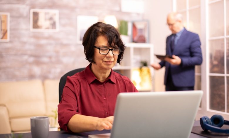 Desmitificando prejuicios: El impacto positivo del talento senior en las empresas, Talento Senior, Diversidad Laboral, Empoderamiento Laboral, Estrategia de Contratación, Inclusión en el Trabajo, Desarrollo Profesional, #TalentoSinEtiquetas, Experiencia Laboral, Marca Empleadora, Adaptabilidad Profesional, Adecco Perú, Jimena de Torres